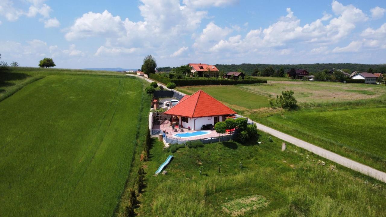 Secret Wellness Apartment Bodonci Екстериор снимка